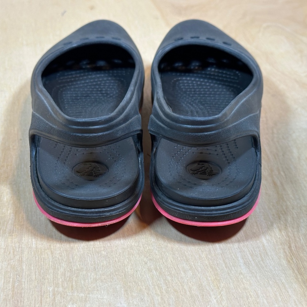 Crocs Tone Skylar Slingback Flat Slip On Shoes Women's Size 8 Black and Pink - Picture 8 of 9